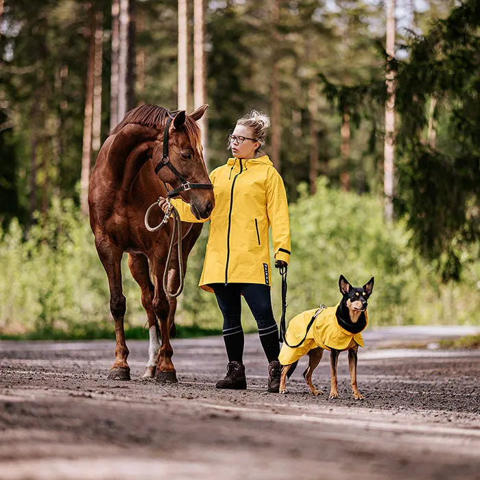 Regnjakke Human S-M gul